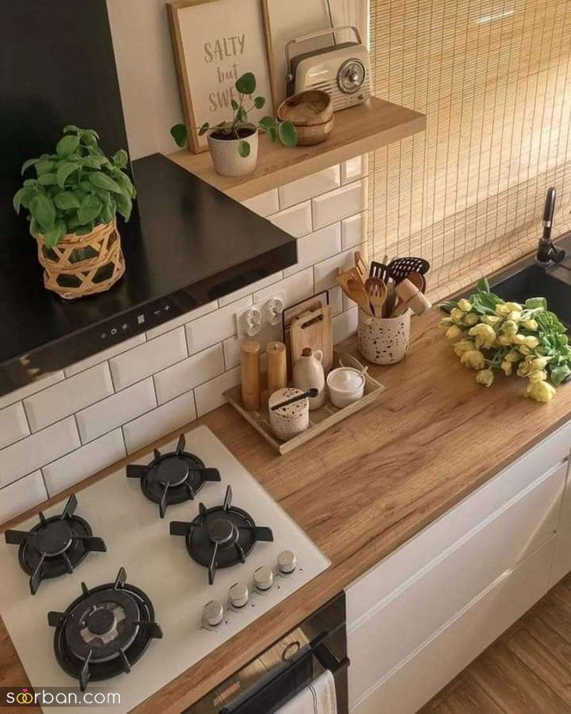 25 چیدمان کنار گاز مدرن با وسایل چوبی برای عروس و خانم های حساس به دکوراسیون آشپزخانه