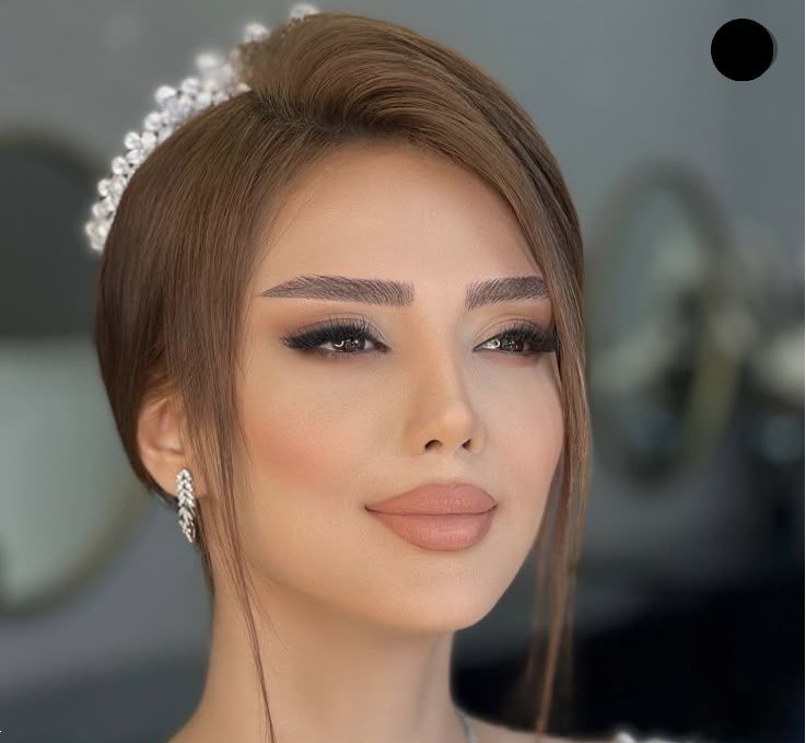 آرایش چشم عروس 1404 | جذاب ترین و لوکس ترین مدل آرایش چشم عروس 1404