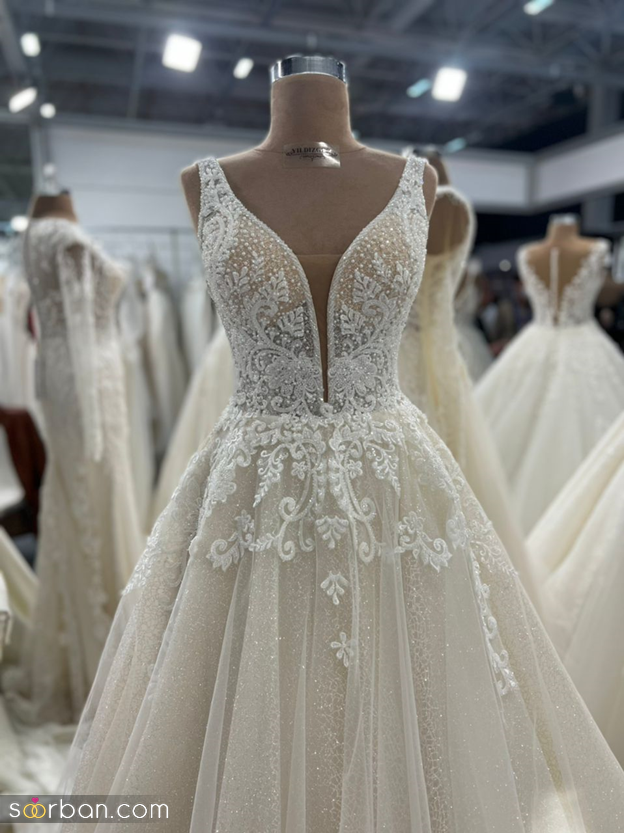 در هنگام خرید لباس عروس به چه نکاتی باید توجه کنیم؟