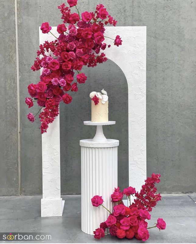 30 مدل از ایده های گل آرایی سالن عقد 1402 با گل های طبیعی و مصنوعی (ساده اما خوشگل)
