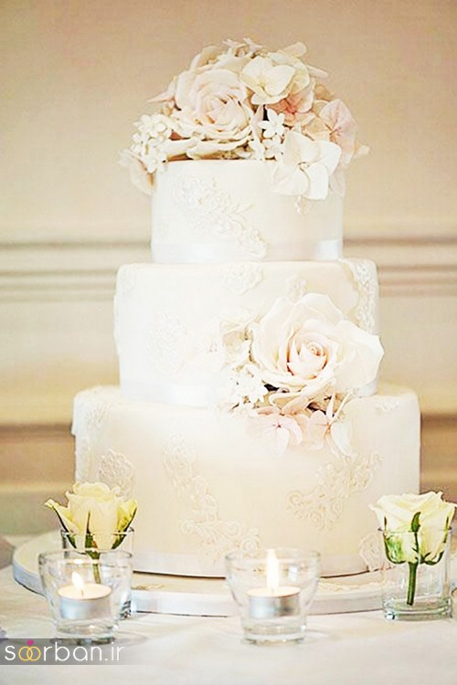 محبوبترین کیک های عروسی با کمربند پاپیون