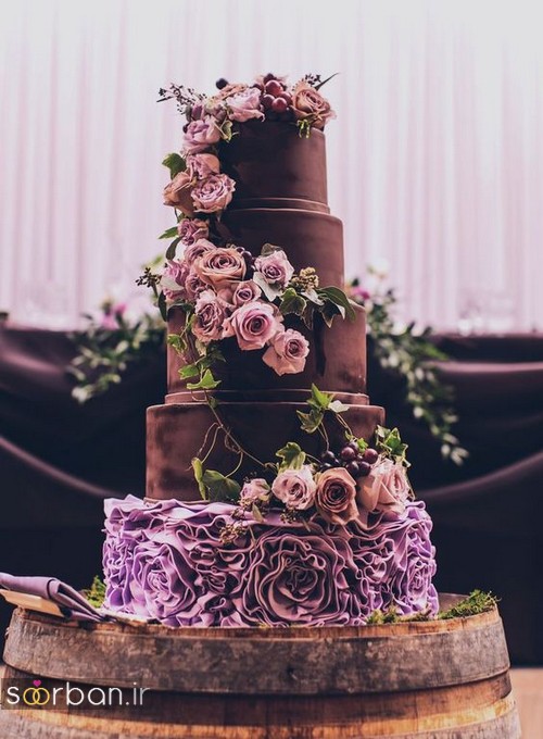 کیک عروسی با تزیین گل رز6