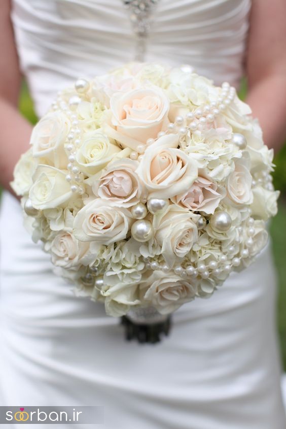 دسته گل عروس رز سفید شیک و جدید