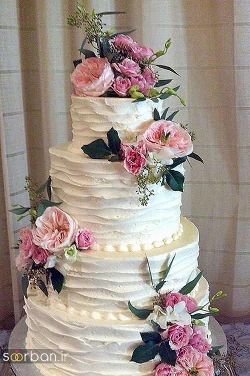 عکس کیک عروسی طبقاتی با روکش خامه خاص