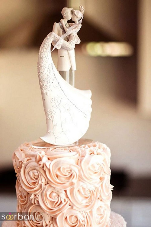 مجسمه عروس و داماد کیک عروسی9