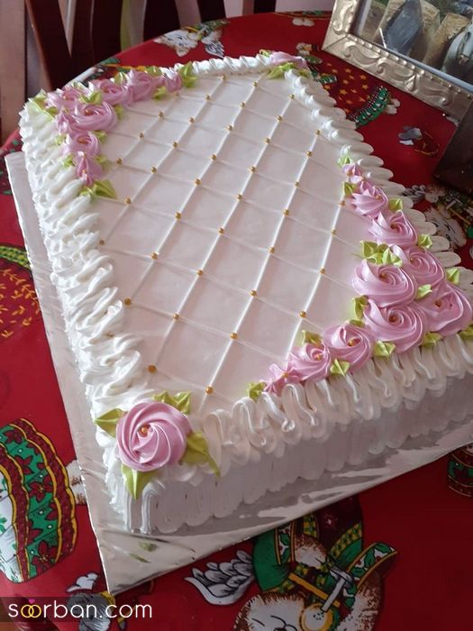 64 مدل کیک تولد مستطیلی با تزیینات بسیاری زیبا و طعمی فوق العاده