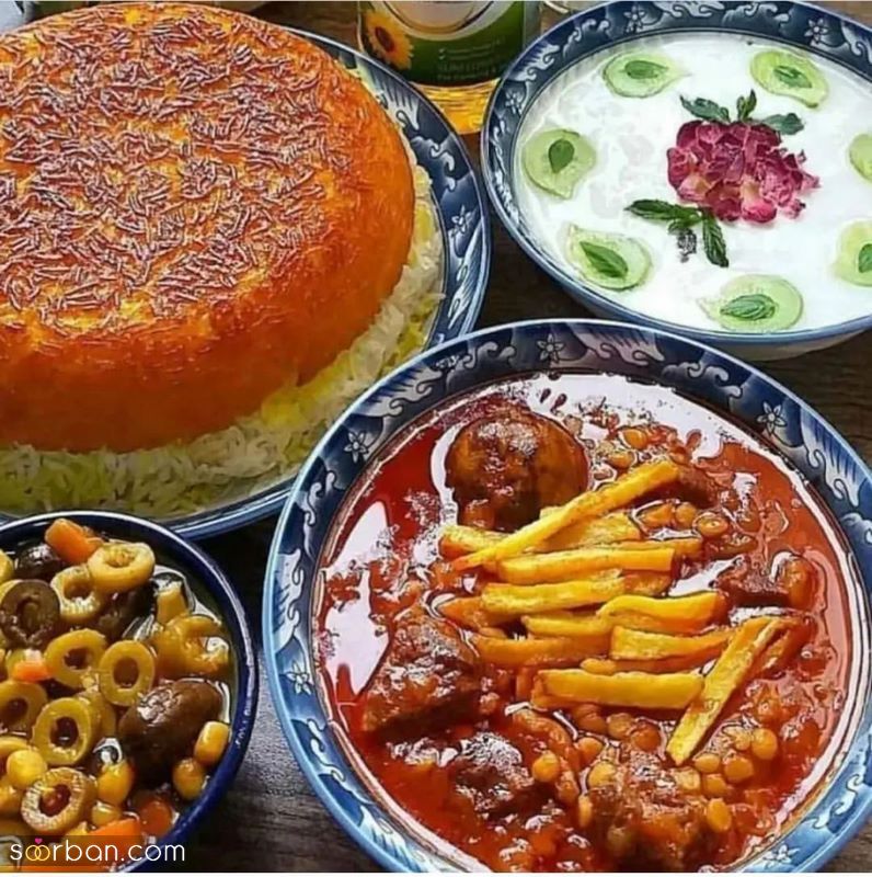 50  عکس از تزیین برنج مجلسی با زعفران همراه با قالب و بدون قالب (رنگی رنگی)