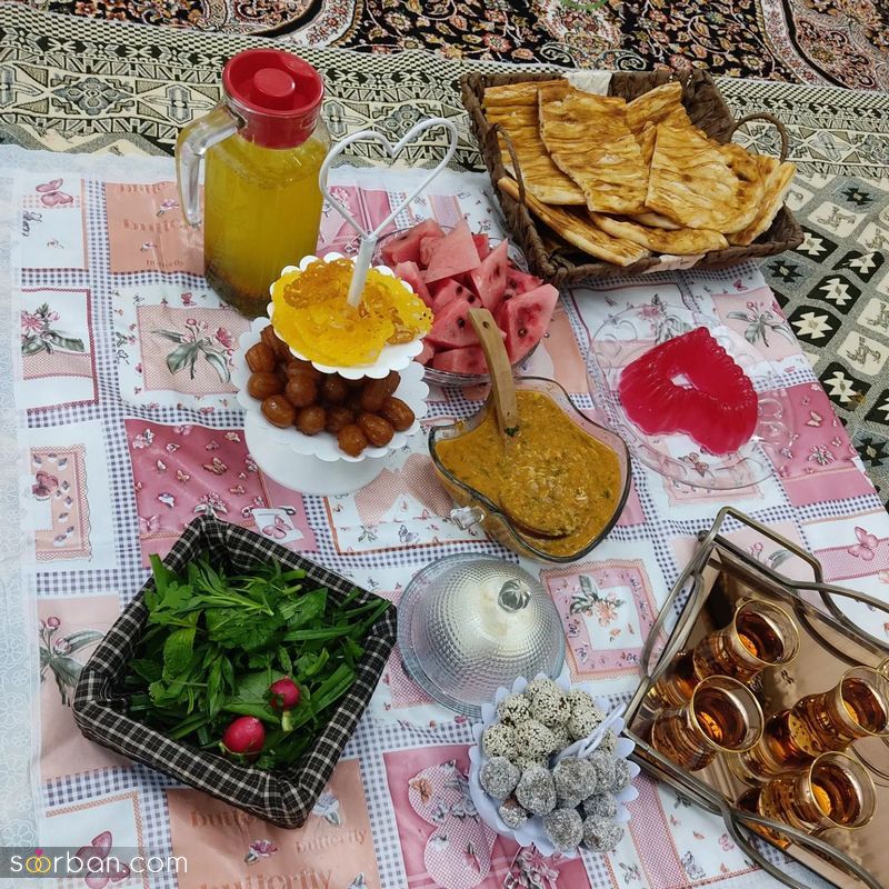 سفره افطاری ساده دونفره با دیزاین زیبا