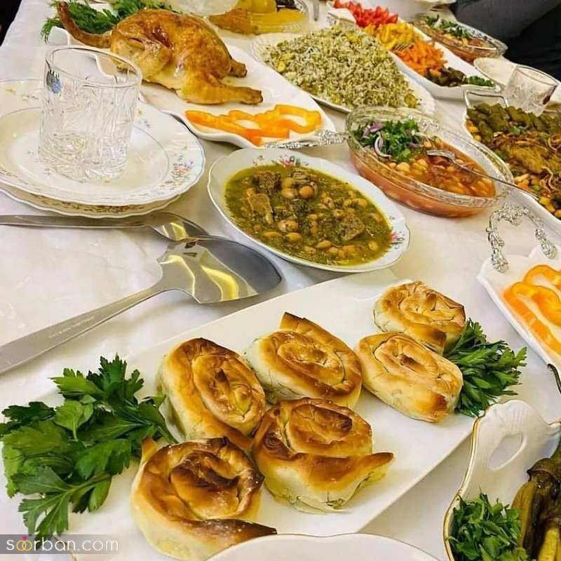 تزیین میز شام 1401 برای انواع غذا حاضری و برنجی (پیشنهاد ویژه) همراه با دسر و ترشیجات