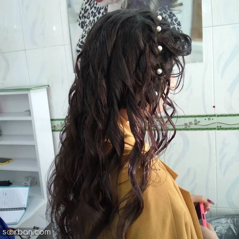 مدل شینیون جدید ساده 1402 برای ایجاد تغییر ساده اما خیره کنننده در چهره صورت