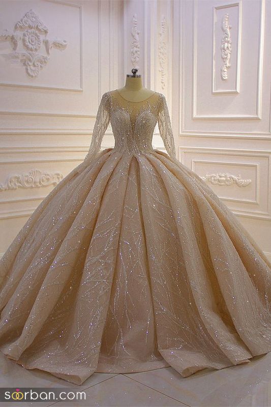 اگر طرفدار مدل لباس عروس پف دار 1402 هستید ما در اینجا جدیدترین طرح های روز را جمع آوری کرده ایم