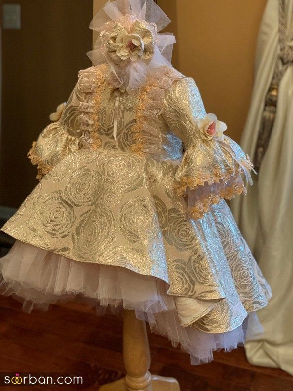 ژورنالی جدید از لباس عروس بچه گانه پف دار 1402 به مناسبت ساقدوش شدن جهت ایده