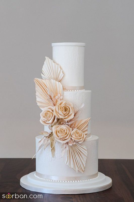 مدل کیک عروسی 1402 همراه با ظرافت کار که نمیشه زیباییشو توضیح داد