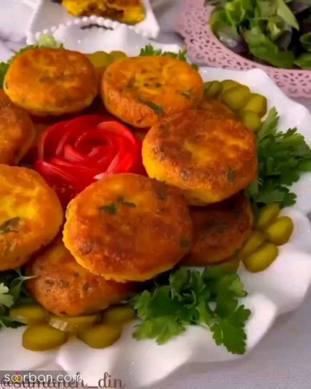 31 مدل تزیین کوکو سیب زمینی 1402؛ مجلسی برای دورهمی و مدرسه [قالبی و رنده شده]
