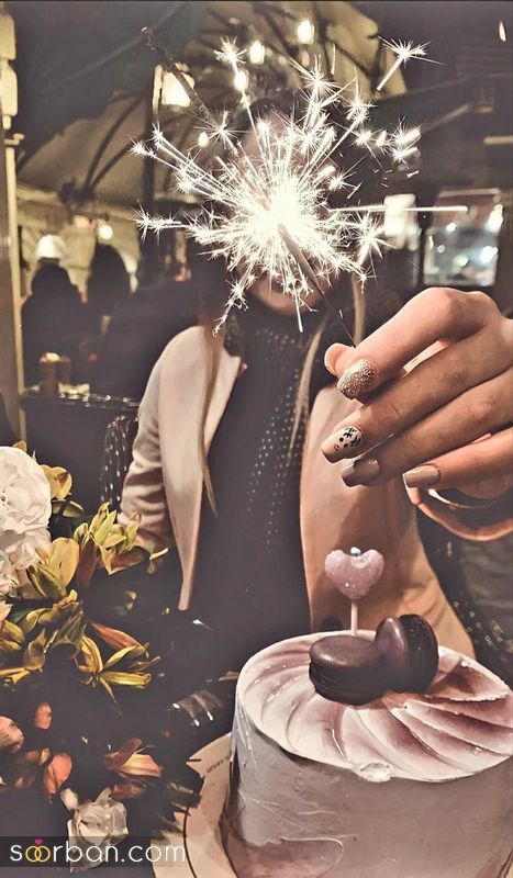 40 ژست عکس تولد با کیک 2023; برای استوری کردن در اینستا