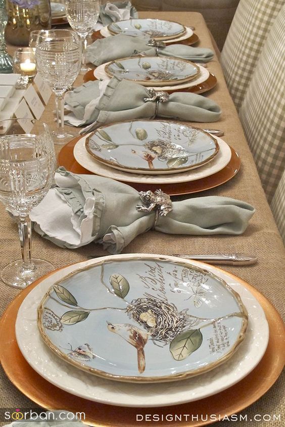 چیدمان ظرف و ظروف روی میز | 40 ایده دیزاین چیدمان روی میز غذاخوری فضای باز و خانه