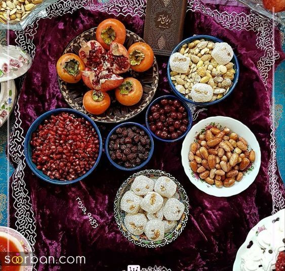 عکس سفره شب یلدا ساده 1402 | تزئین میز شب یلدا سنتی - مدرن و روی کرسی