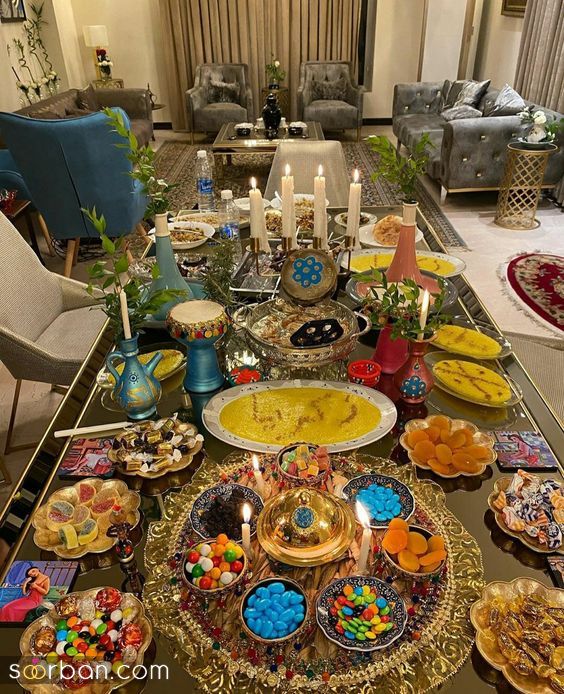 عکس سفره شب یلدا ساده 1403 | تزئین میز شب یلدا سنتی - مدرن و روی کرسی