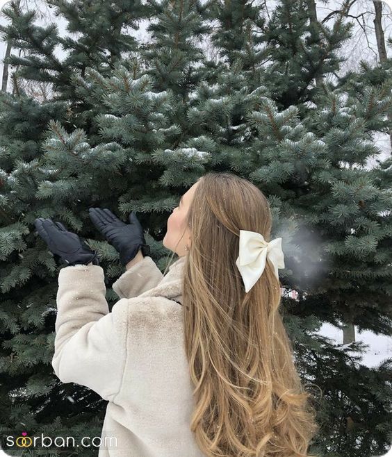 ژست عکاسی در برف | 16 ژست عکس زمستانی با حال برای افراد خاص پسند و شیک پوش