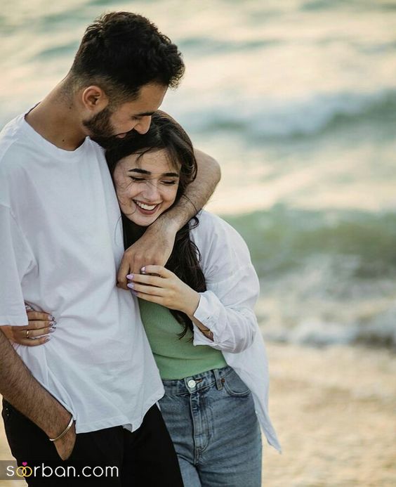 ژست عکس زن و شوهر در طبیعت و فضای باز | جدیدترین ژست عکس دونفره اسپرت 2024