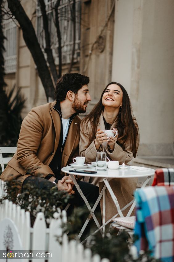 ژست عکس زن و شوهر در طبیعت و فضای باز | جدیدترین ژست عکس دونفره اسپرت 2024
