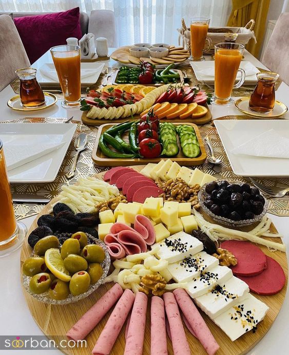 40 ایده تزیین صبحانه شیک و لاکچری بلاگرها با سفره آرایی حیرت بر انگیز