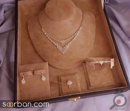 جدیدترین مدل سرویس طلا دخترانه 1403 ست و نیم ست طلای دخترانه شیک و نمادار
