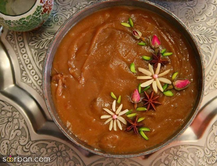 تزیین حلوا با گل محمدی؛ 30 ایده شیک و مجلسی تزیین حلوا برای سفره افطار در ماه رمضان