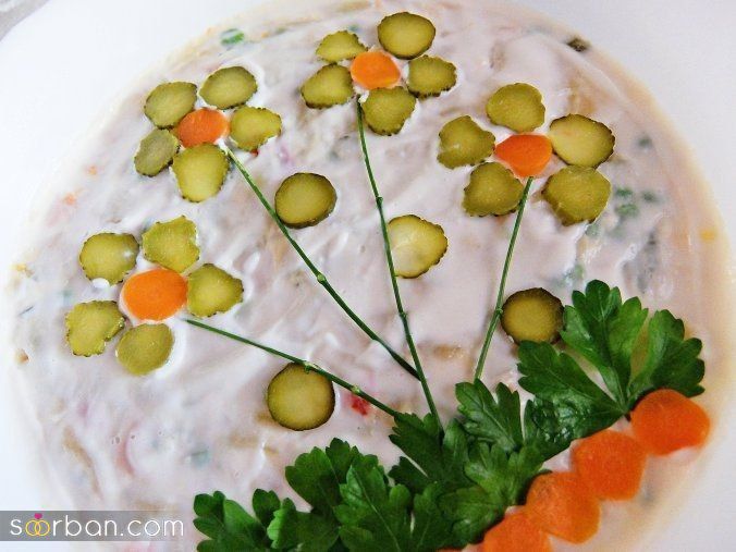 ایده تزیین سالاد الویه ساده جدید؛ جذاب و سریع با خوراکی های دم دستی در انواع مدل ظرف برای مهمانی