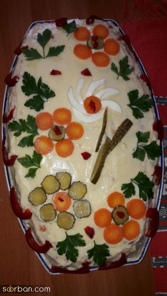 ایده تزیین سالاد الویه ساده جدید؛ جذاب و سریع با خوراکی های دم دستی در انواع مدل ظرف برای مهمانی
