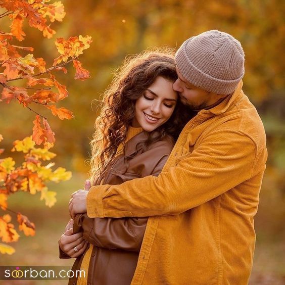 35 مدل ژست عکس پاییزی عاشقانه جدید 2024 فوق العاده خاص و احساسی برای ثبت زیباترین لحظات دو نفره