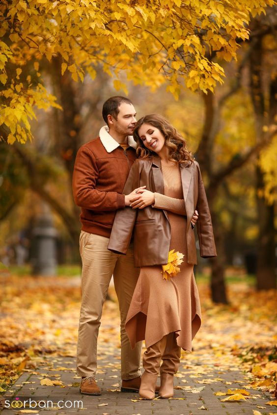 35 مدل ژست عکس پاییزی عاشقانه جدید 2024 فوق العاده خاص و احساسی برای ثبت زیباترین لحظات دو نفره