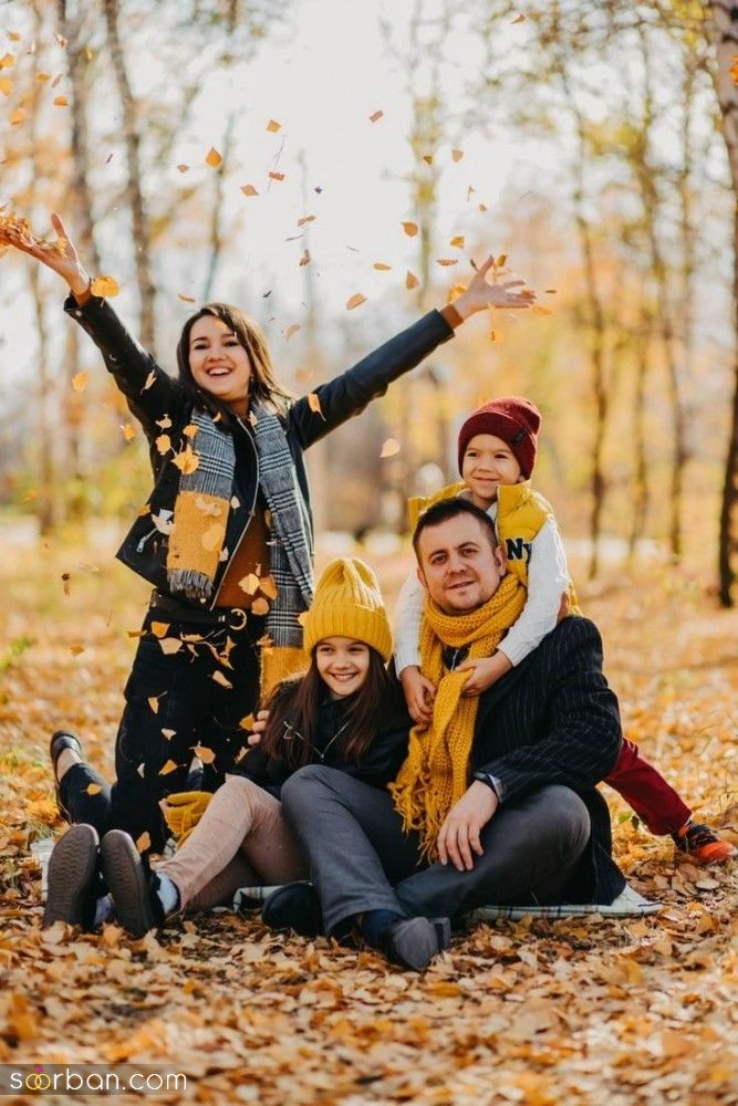 35 مدل ژست عکس پاییزی خانوادگی جذاب خاص و لاکچری برای ثبت لحظات زیبا و خاطره انگیز