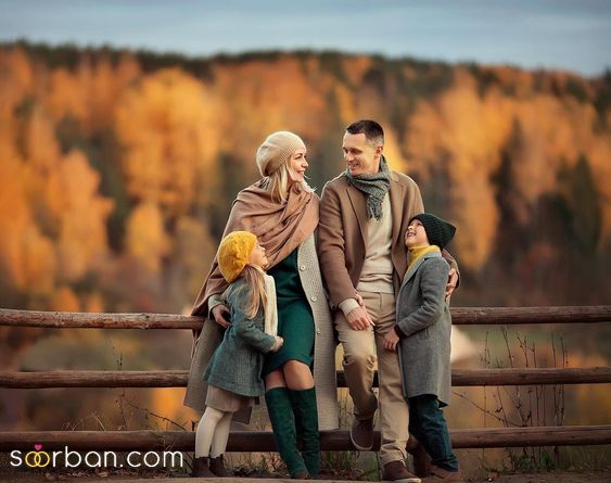 35 مدل ژست عکس پاییزی خانوادگی جذاب خاص و لاکچری برای ثبت لحظات زیبا و خاطره انگیز