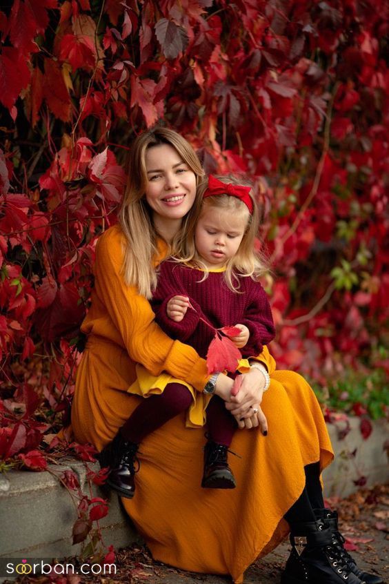 35 مدل ژست عکس پاییزی خانوادگی جذاب خاص و لاکچری برای ثبت لحظات زیبا و خاطره انگیز