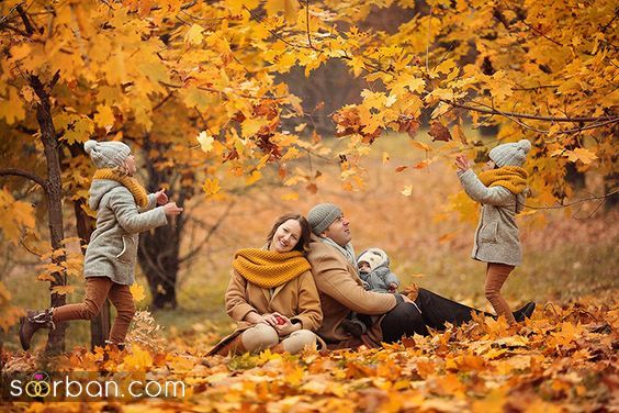 35 مدل ژست عکس پاییزی خانوادگی جذاب خاص و لاکچری برای ثبت لحظات زیبا و خاطره انگیز