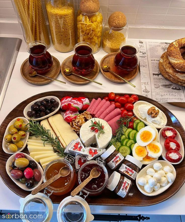35 ایده دیزاین صبحانه عروس شیک و لاکچری؛ واسه دلبری کردن از همسر!