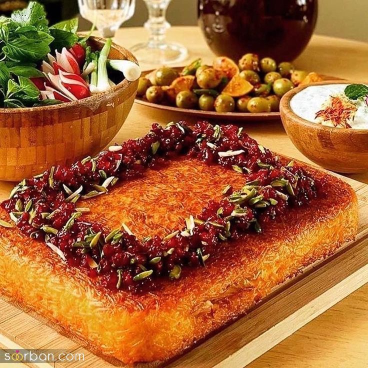 تزیین ته چین خوشمزه؛ تزیین ته چین مرغ و گوشت با ایده های شیک و جذاب برای پاگشای عروس