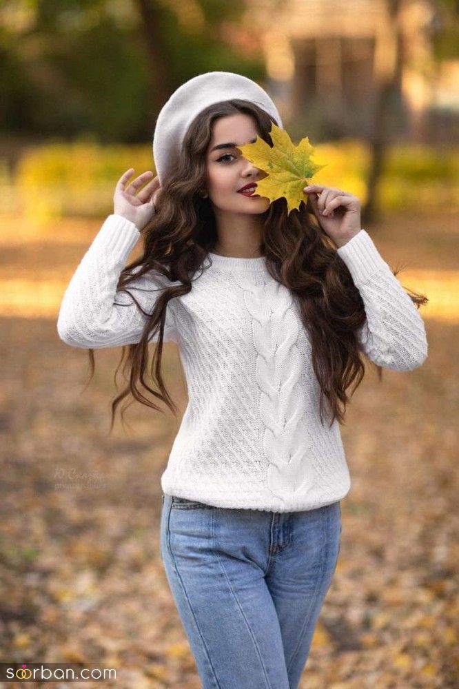 ژست عکاسی دخترونه | 25 ژست عکاسی متنوع دخترونه در طبیعت و خانه برای همه سنین