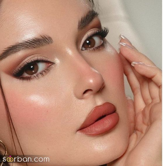 آرایش چشم لایت | جدیدترین تکنیک ها آرایش چشم لایت برای یک نگاه طبیعی
