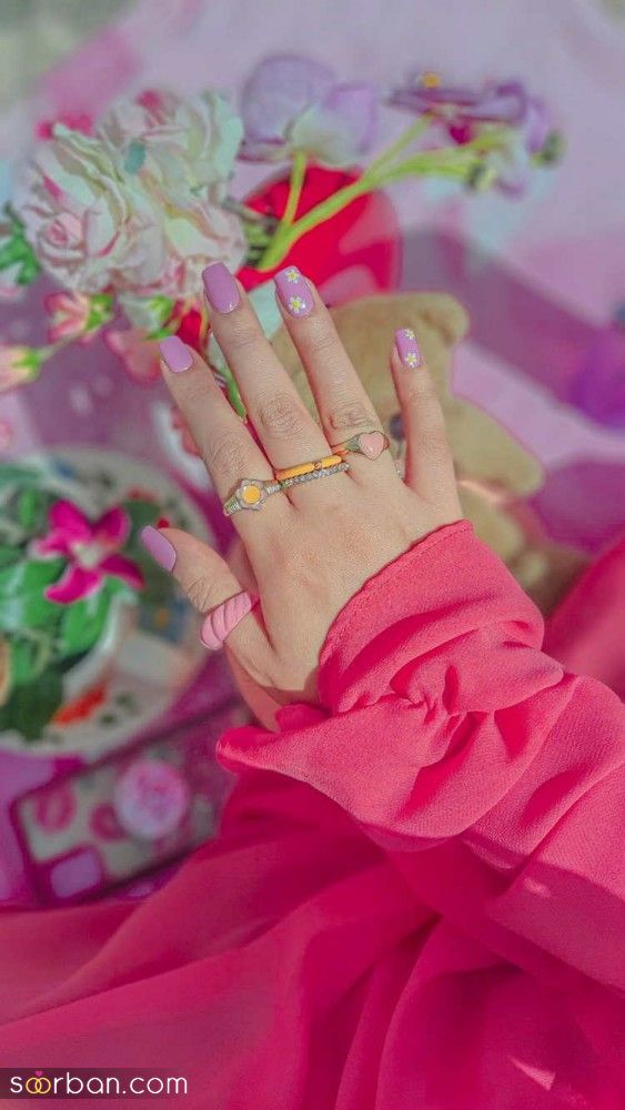 مدل ناخن برای عید | مدل ناخن برای عید با بهترین طرح ها و رنگ های سال 1404 بهاری