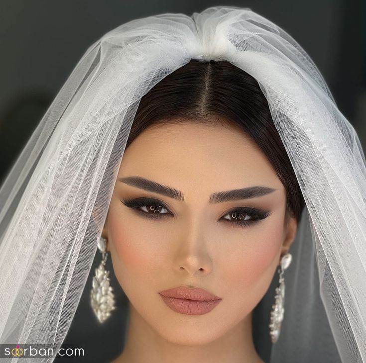 ترند میکاپ مجلسی 2025 | جذاب ترین ترند میکاپ از آرایش چشم دودی تا خط چشم بالدار برای دخترهای مدگرا!