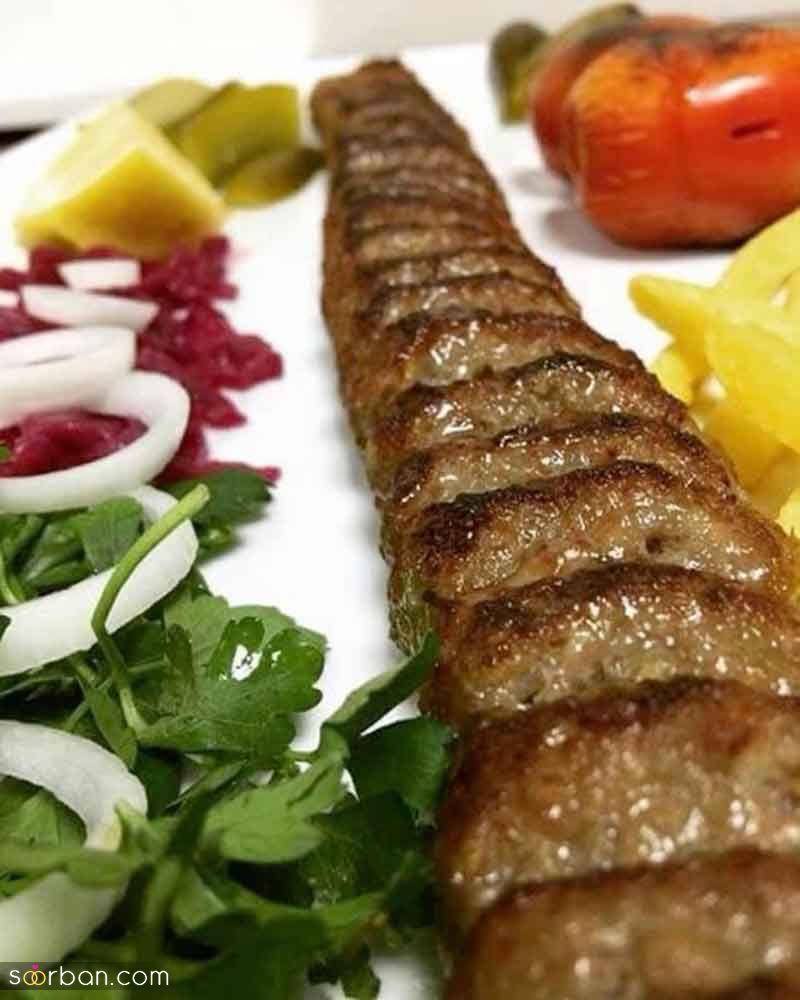 تزیین کباب کوبیده 2025 | ایده‌های لذیذ برای تزئین که مهمان‌هایت را شگفت‌زده خواهد کرد