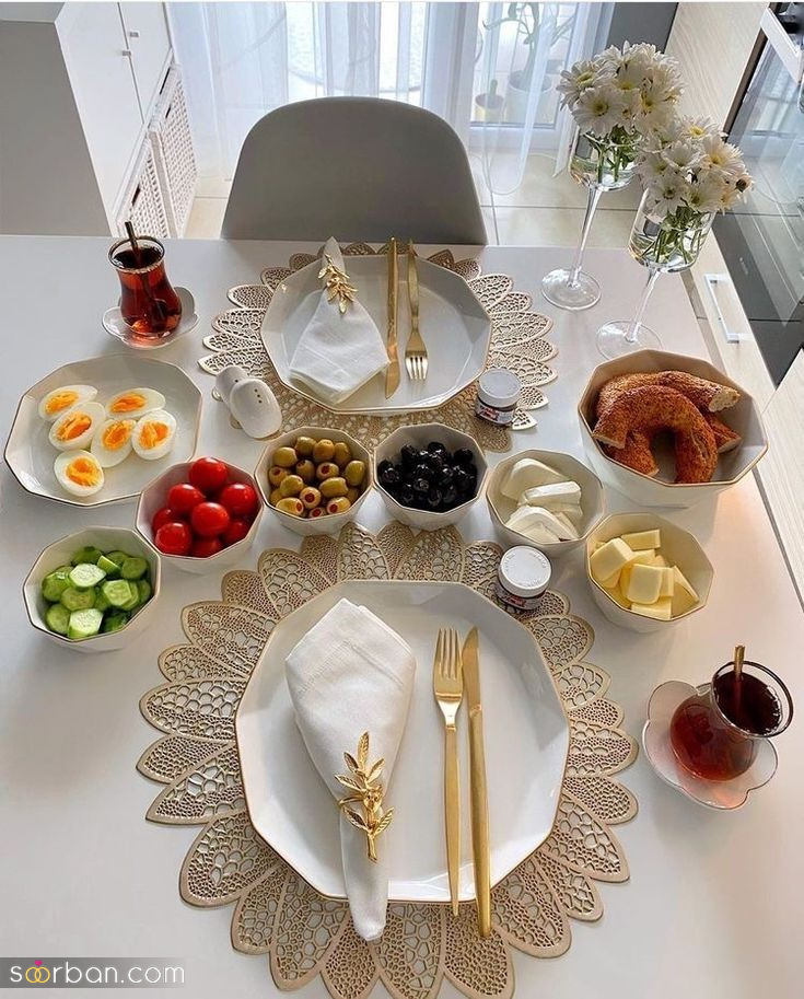 چیدمان میز دونفره | ۳۰ ایده جذاب چیدمان میز دونفره در شب‌های رمانتیک (شام، تولد، ولنتاین و دیت عاشقانه)