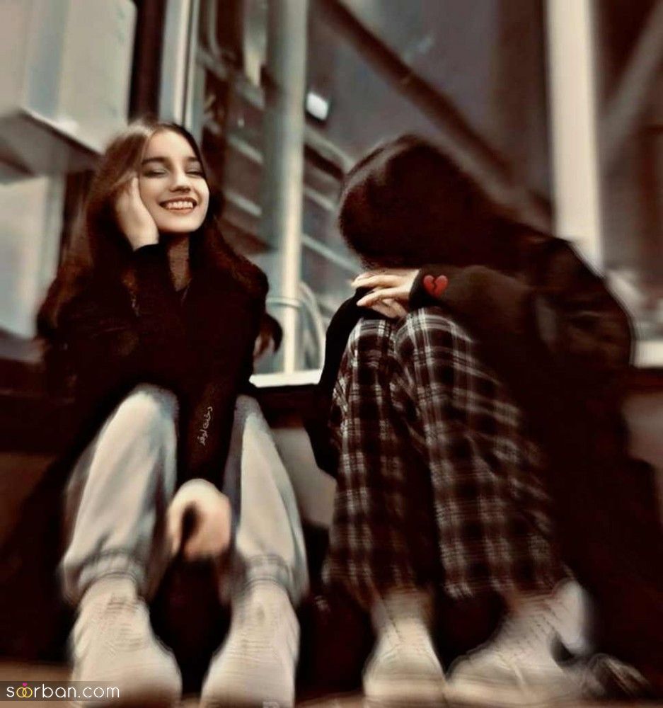 ژست عکس دونفره با دوست صمیمی | ایده برای ژست عکس دونفره با دوست صمیمی و رفاقتی 1404 بسیار راحت و جذاب