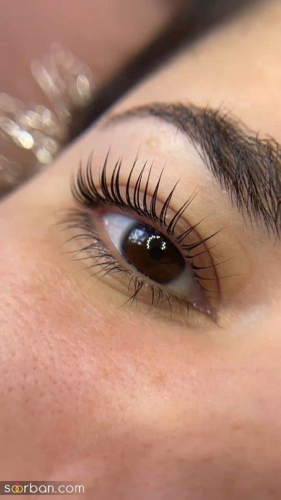 مدل مژه اسپایکی | ۳۰ طرح ترند مدل مژه اسپایکی برای داشتن چشمانی خیره‌کننده【 گربه‌ای، نچرال، عروسکی، سنجابی】