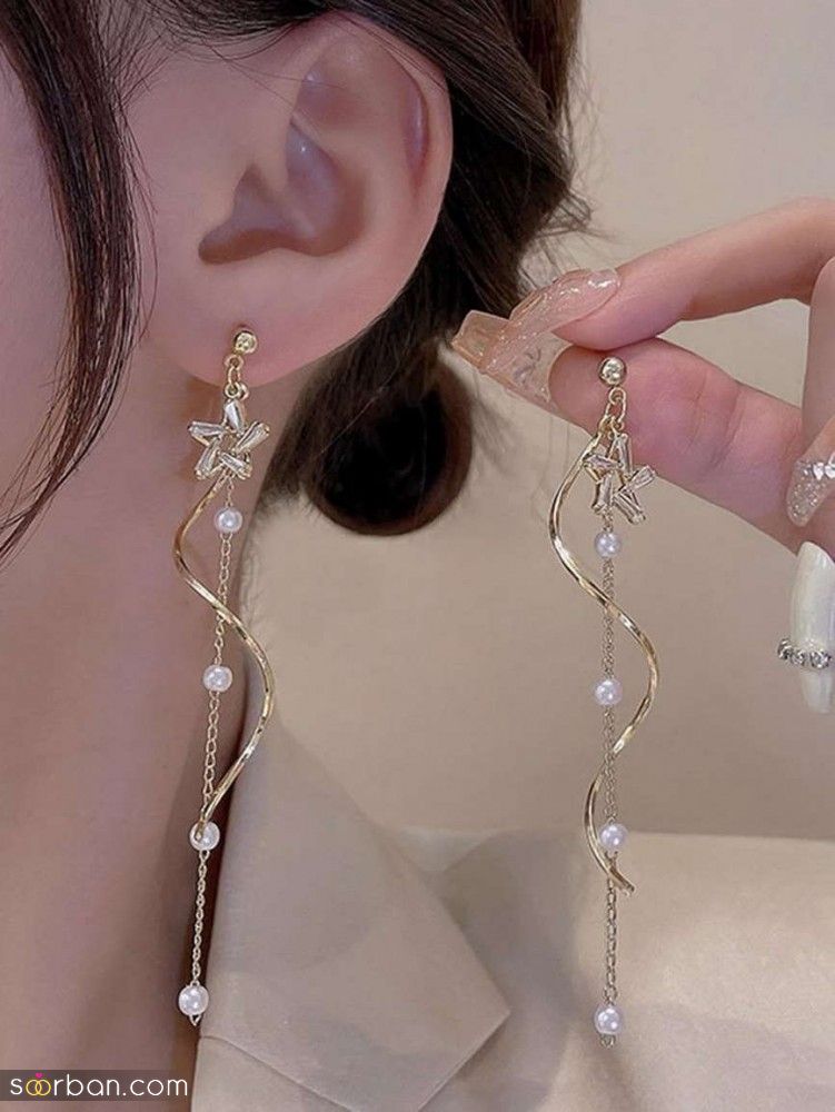 عکس گوشواره طلای بلند | 30 مدل عکس گوشواره طلای بلند آویزی برای استایل های متنوع