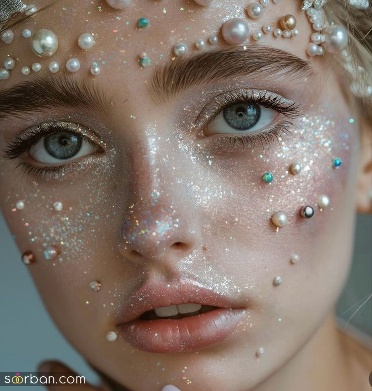 مدل میکاپ با مروارید ؛ ۲۵ ایده لوکس آرایش صورت و چشم با مروارید و سنگ های قیمتی ترند ۲۰۲۵!