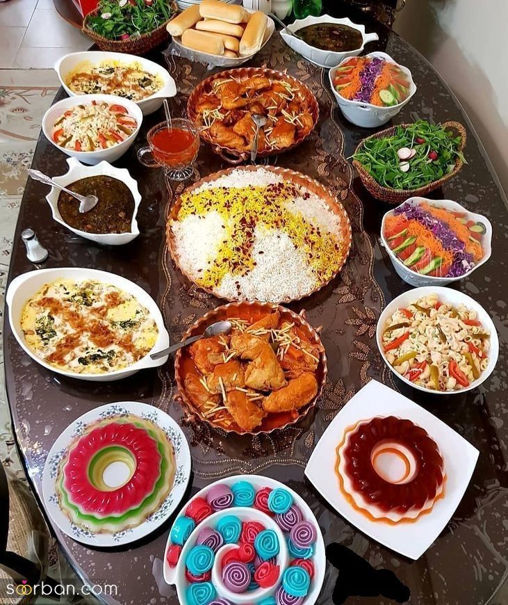 چیدمان سفره | ایده های ساده و خلاقانه چیدمان سفره برای برگزاری یک مهمانی منحصربه فرد