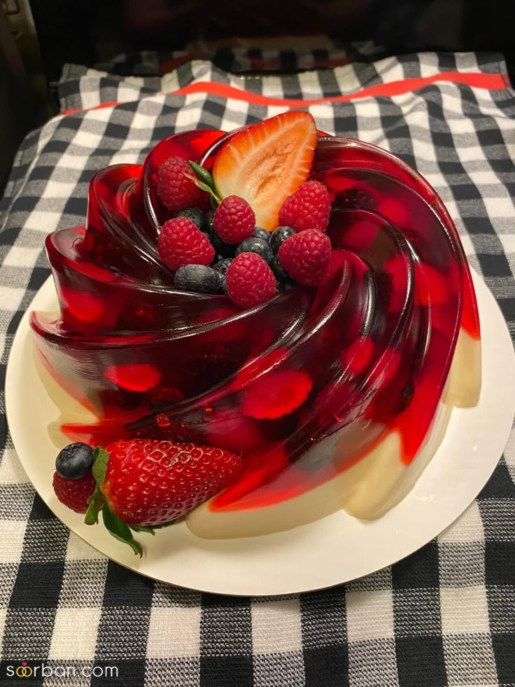 مدل ژله | ۳۰ ایده تزیین ژله شیک و مجلسی برای تمام مناسبت‌ها از تولد تا شب یلدا و دورهمی های خاص!